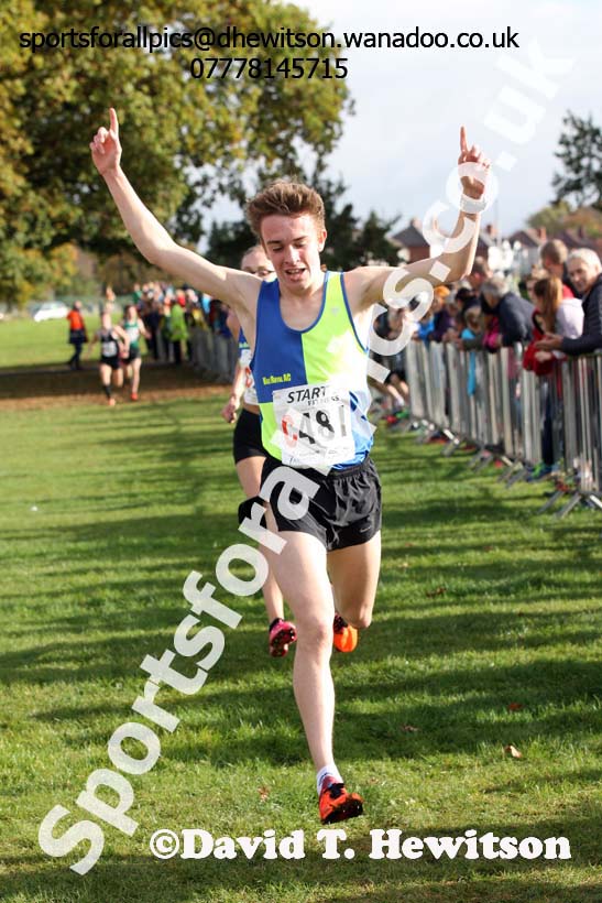 Mens under-17s Northern Cross Country Relays, Graves Park, Sheffield. Photo: David T. Hewitson/Sports for All Pics